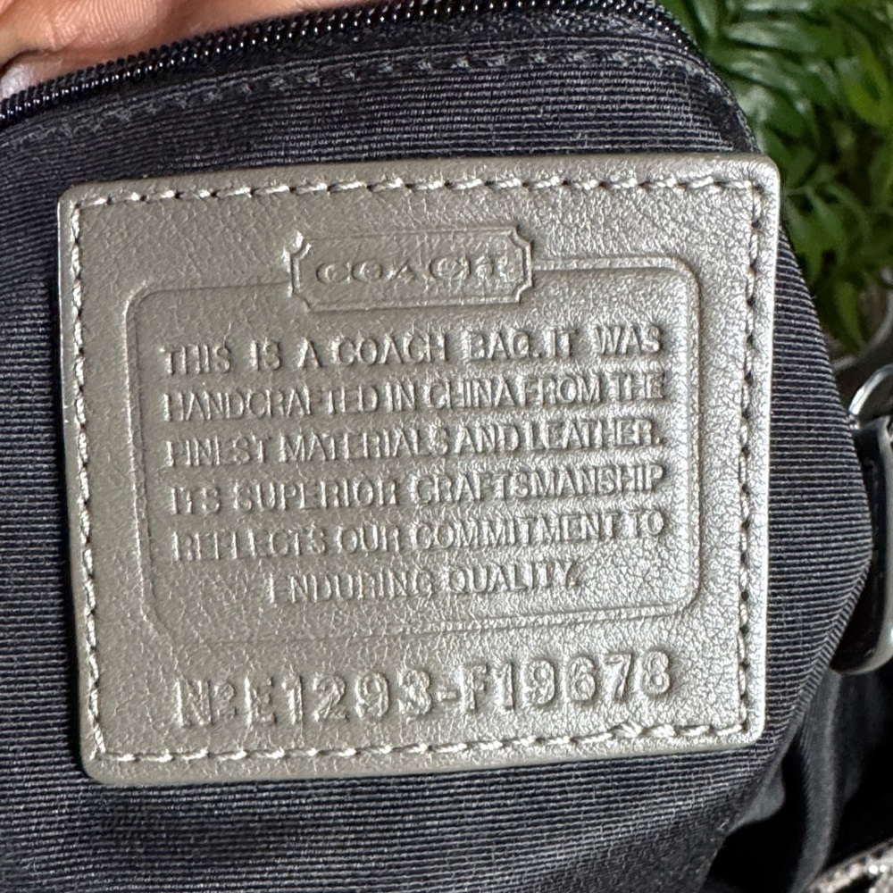 Coach soho python- embossed Gray Snakeskin Shoulder Bag - Picture 5 of 9